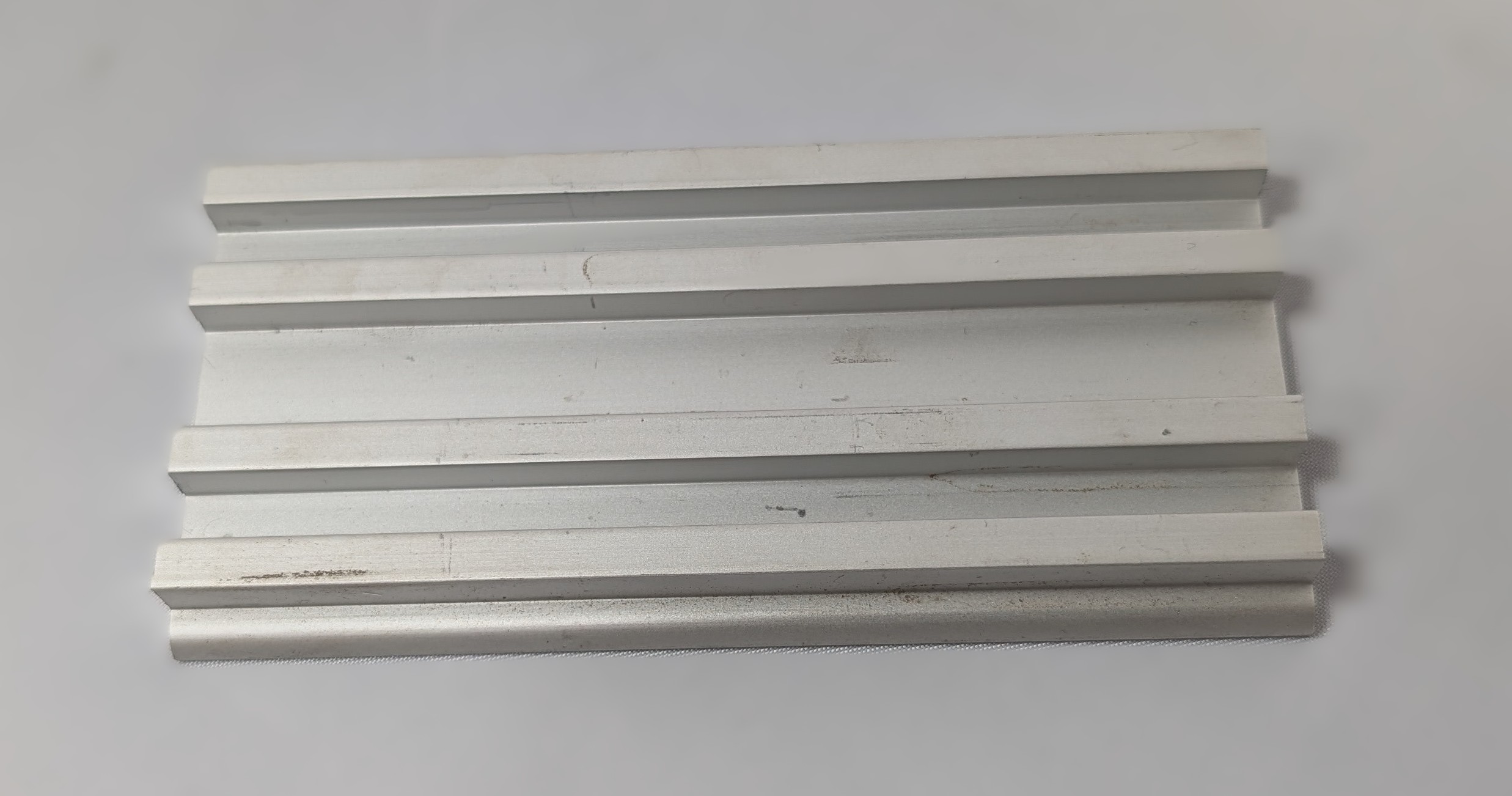 Besam Break-Out Floor Guide Track (Per mtr) - Image 3